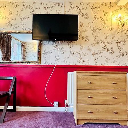 The Columbia Hotel Wellingborough Buitenkant foto