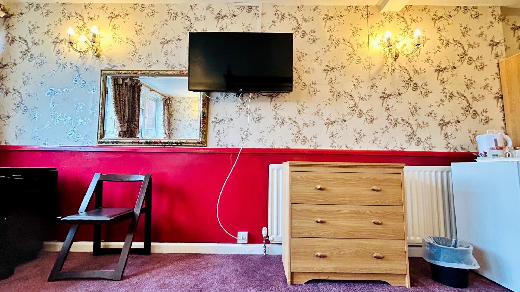 The Columbia Hotel Wellingborough Buitenkant foto