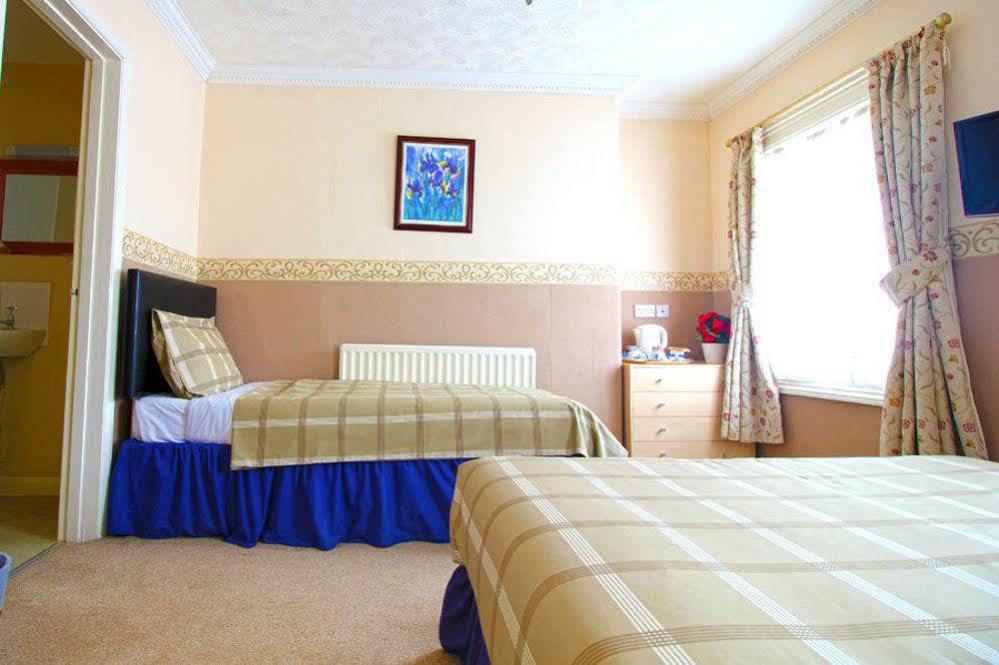 The Columbia Hotel Wellingborough Buitenkant foto