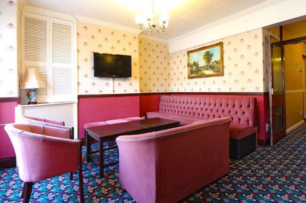 The Columbia Hotel Wellingborough Buitenkant foto