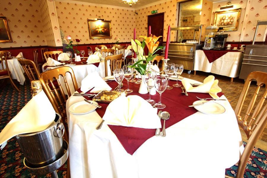 The Columbia Hotel Wellingborough Buitenkant foto